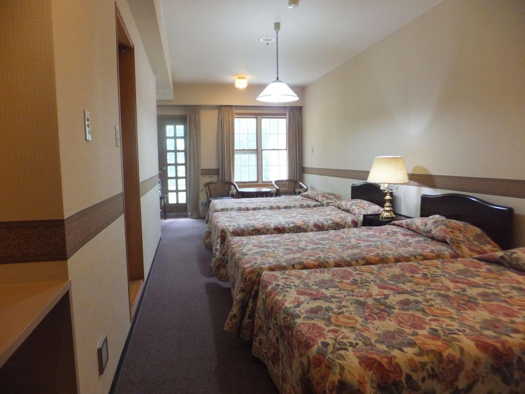 יוזאווה Naeba Springs Hotel מראה חיצוני תמונה